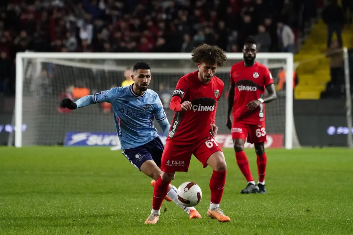 nhan-dinh-soi-keo-adana-demirspor-vs-gaziantep-fk-luc-23h00-ngay-31-5-2025-1
