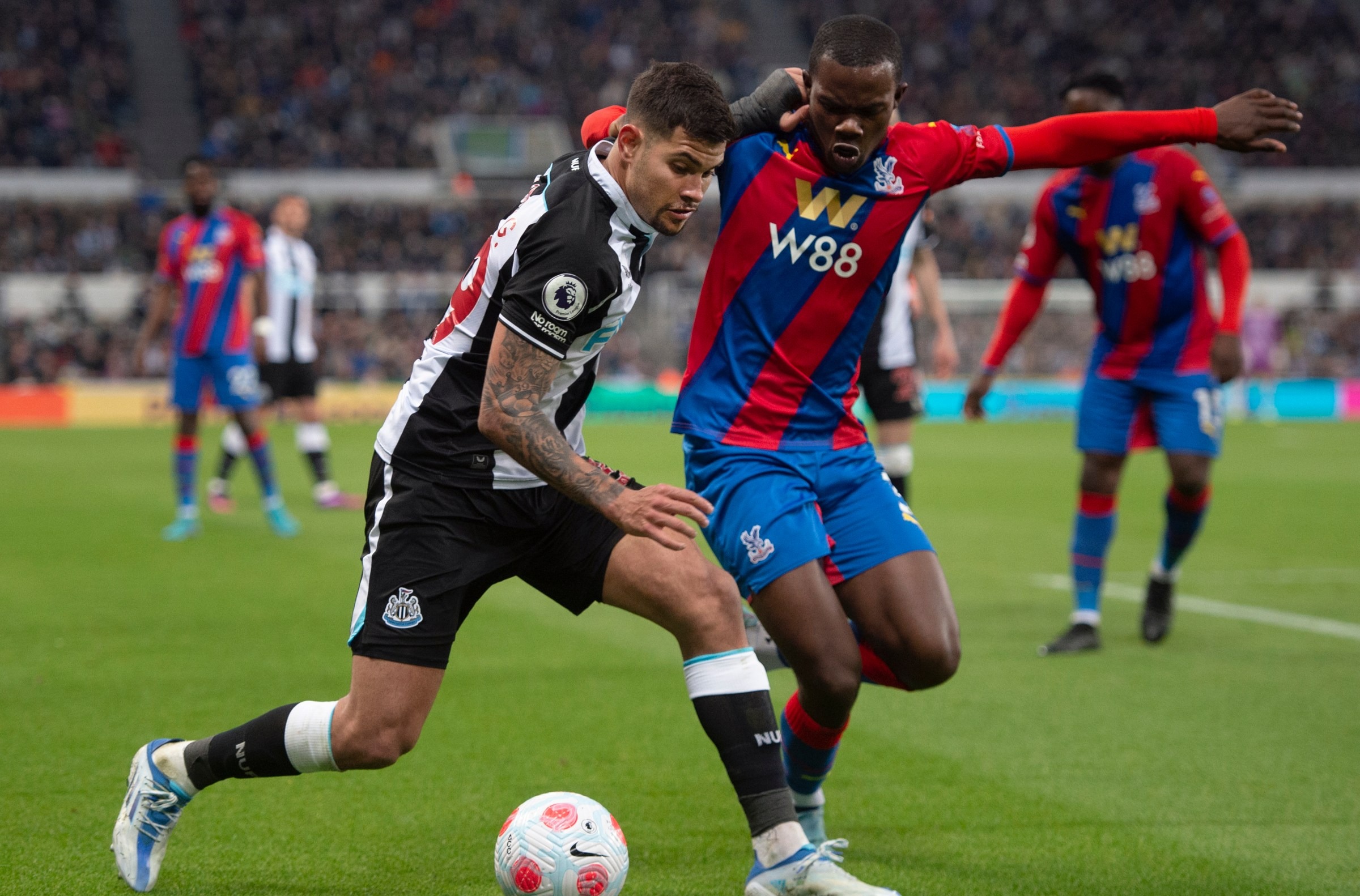 Nhận định soi kèo Newcastle vs Crystal Palace lúc 22h00 ngày 4/1/2025